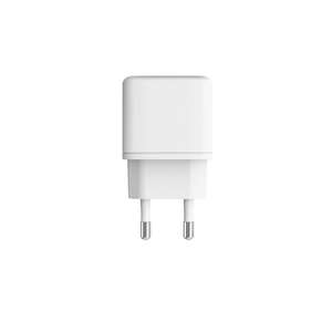 Cargador de red - cargador USB QC3.0 con puerto tipo C, 25W de potencia, color blanco, ideal para carga rápida y eficiente. - Product Image 1