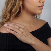 RINNTIN APV05 Brazalete Minimalista para Mujer, Anillo de Cadena de Mano Chapado en Oro de 14K, Plata de Ley 925, Brazalete de Circonita, Joyería Fina