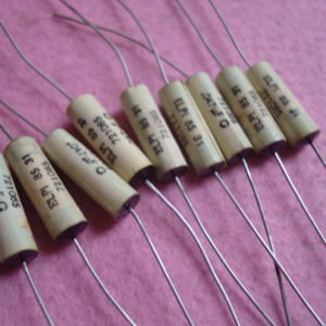 UK <span class=keywords><strong>ELPI</strong></span> Tin Film 400V 0.047UF 2% 7*21MM Pie de cobre sin detección Audio Condensador de guitarra de alta frecuencia - Product Image 2