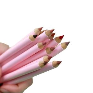 Penna opaca per le labbra marrone scuro e liscia per il trucco con ingredienti minerali con rossetto rosa facile - Product Image 6