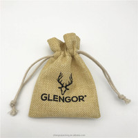 8*10cm sacs de jute recyclables sacs cadeaux bouteille à cordon Logo personnalisé toile de jute faveurs de mariage sacs de fête pour l'utilisation de cadeaux ménagers