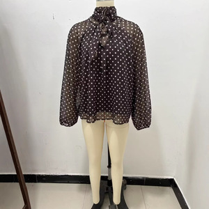 Camisa de Mujer con Estampado de Lunares, Estilo Europeo Americano, Manga Larga, Elegante y Moderna, Marca BR&ZACute - Product Image 4