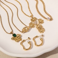 Collier tendance unique Colliers à pendentif croissant de haute qualité pour femmes Boîte à breloques à croissants personnalisée Bijoux à chaîne