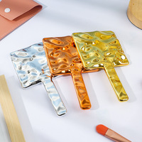 Miroir de maquillage à main de forme carrée avec logo personnalisé miroir à cils de salon miroir à main en forme de cœur rose galvanisé pour fille