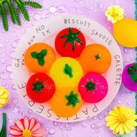 Jouet anti-stress rebondissant en forme de tomate, ananas ou orange, jouet fantaisie pour soulager le stress, vente en gros en vrac, directement de l'usine