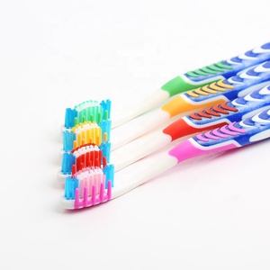 Cepillo <span class=keywords><strong>de</strong></span> Dientes Blanqueador <span class=keywords><strong>de</strong></span> Dientes <span class=keywords><strong>de</strong></span> Moda Popular con Limpiador <span class=keywords><strong>de</strong></span> Lengua y Cubierta <span class=keywords><strong>de</strong></span> Cabezal, Kit Completo <span class=keywords><strong>de</strong></span> Cuidado Bucal, Herramienta <span class=keywords><strong>de</strong></span> Higiene <span class=keywords><strong>Dental</strong></span> - Product Image 5
