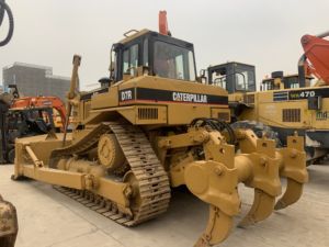 Bulldozer Caterpillar D7R/D7G usado a la venta en buen estado con componentes centrales bomba motor caja de cambios - Product Image 6