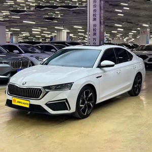 <span class=keywords><strong>Skoda</strong></span> <span class=keywords><strong>Octavia</strong></span> <span class=keywords><strong>2022</strong></span> PRO TSI280 Edición Premium 1.4T 150 CV 7DCT Automático Gasolina, Coche Usado con 30.000 km de Kilometraje para Exportación a Rusia - Product Image 1