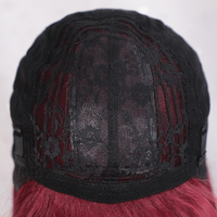Red Bug Color Perruque longue et droite avec frange Vin Rouge Fibre résistante à la chaleur Vente en gros Perruques de cheveux synthétiques pour femmes Aspect naturel