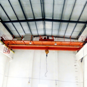Grúa Puente <span class=keywords><strong>de</strong></span> <span class=keywords><strong>Doble</strong></span> <span class=keywords><strong>Viga</strong></span> Tipo QD <span class=keywords><strong>de</strong></span> 16, 20, 50, 100 y 200 Toneladas a Buen <span class=keywords><strong>Precio</strong></span> para Diversas Condiciones <span class=keywords><strong>de</strong></span> Trabajo - Product Image 1