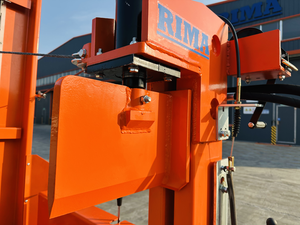 RIMA CE <span class=keywords><strong>D</strong></span>écoupeuse <span class=keywords><strong>de</strong></span> bois verticale hydraulique commerciale à cycle rapide <span class=keywords><strong>de</strong></span> 4 secondes avec convoyeur pivotant - Product Image 6