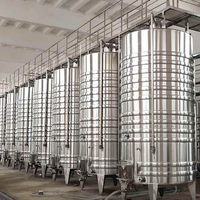 Fermenteur à vin rond 5000L en SUS304, conception à ouverture supérieure avec isolation pour la production de vin de raisin en grande quantité
