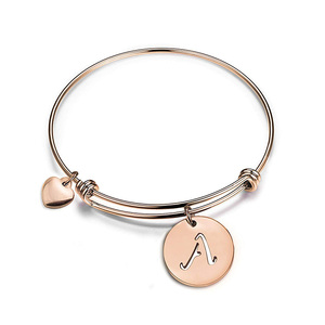 alphabet Personnalisé bracelet <span class=keywords><strong>En</strong></span> <span class=keywords><strong>Or</strong></span> Rose Mantra Devis Positif Gravé <span class=keywords><strong>Motivation</strong></span> D'amitié Graduation Manchette Bracelet - Product Image 1