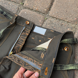 Jean de travail droit en denim olive à carreaux doublé en flanelle 15oz pour homme, style vintage avec ceinture contrastante, collection 2026 - Product Image 3