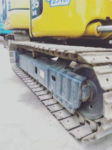 Le Japon a utilisé la pelle sur chenilles Komatsu PC35 pour les travaux de construction avec moteur et pompe 21kw puissance 3.5 tonnes de poids - Product Image 3