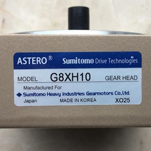 Motorreductor de engranajes pesados Sumitomo CNH-6105DA-273, relación de reducción 100, instalación horizontal, fabricado en Japón - Product Image 1