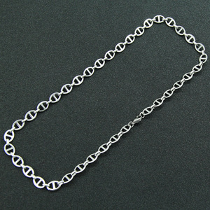 Collar de Cadena con Hebilla Japonesa Ovalada, Collar de Acero de Titanio Moderno para Hombre y Mujer, Estilo Neutral Personalizado - Product Image 3