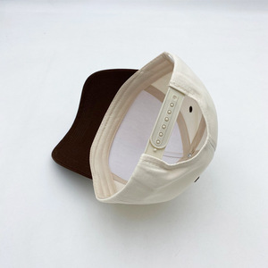 5 paneles de algodón a cuadros Check Navidad <span class=keywords><strong>gorras</strong></span> de béisbol Snapback Bow <span class=keywords><strong>gorras</strong></span> <span class=keywords><strong>rojas</strong></span> con logotipo bordado personalizado - Product Image 6