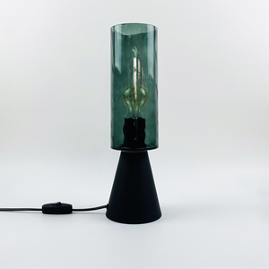 Bắc Âu đơn giản đèn bàn hiện đại sáng tạo trang trí phòng ngủ đầu giường kính mờ ấm bàn đèn - Product Image 1