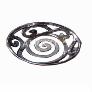 Atiqco Hand Cast Aluminum Contemporary Kitchen <b>Trivets</b> Mirror Polish Luxury Design for Hot Dishes Pans | Dining Utensils Uttar - Product Image 5
