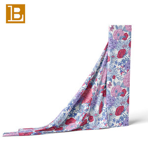 Bilu Bán Buôn Đẹp Rose Flower In Nông thôn Dệt Đồng Bằng Dệt 100% Bông Vải Cho Quần Áo Dresses Áo Sơ Mi - Product Image 4