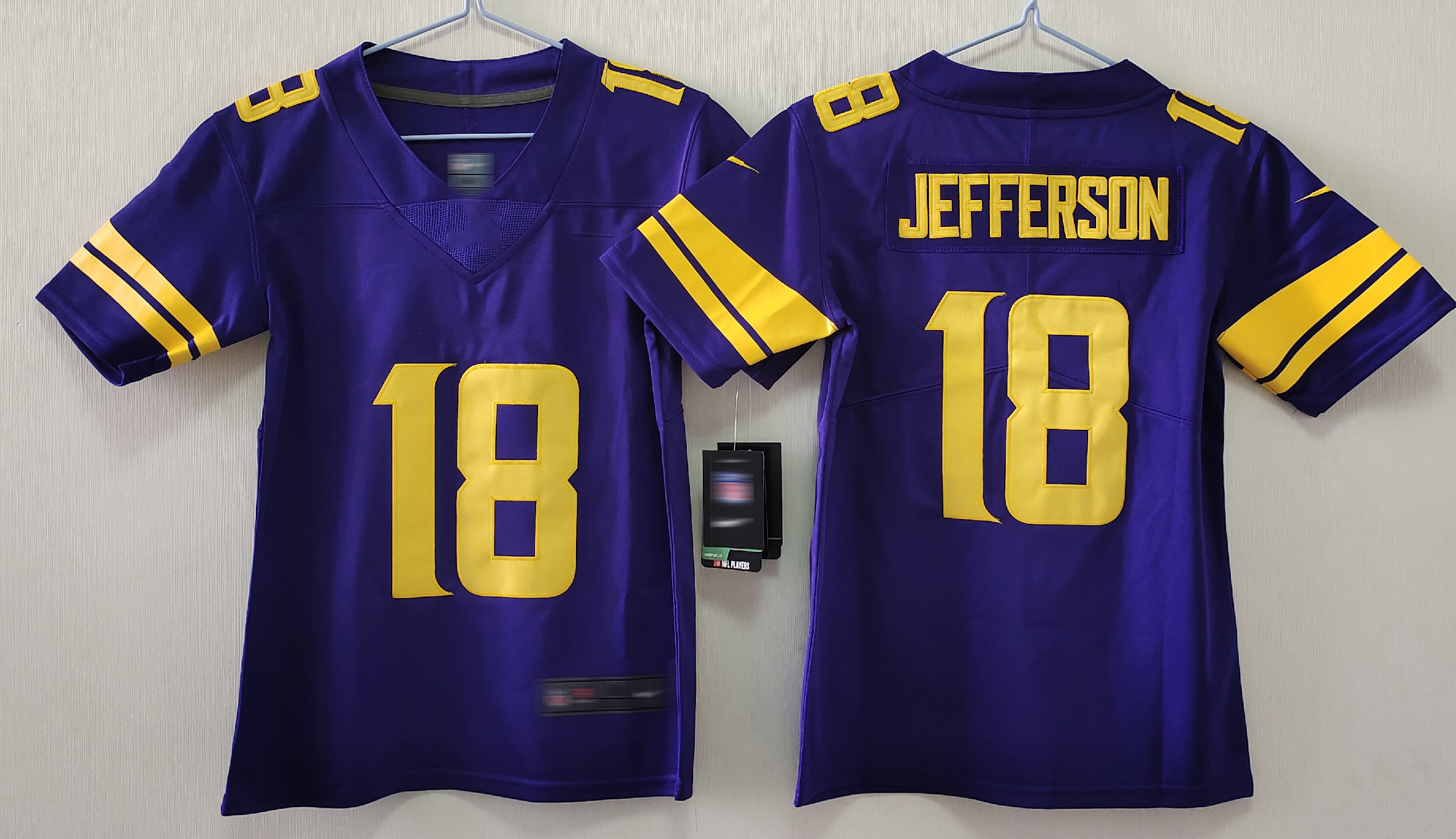 18 สีม่วง-3