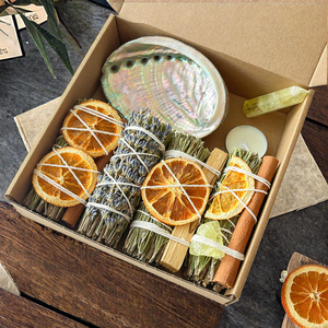 Liktwind Kit de 7 encens biologiques à base de romarin, lavande, tranches d'orange, cannelle, Palo Santo, citrine pour la purification et la guérison - Product Image 3