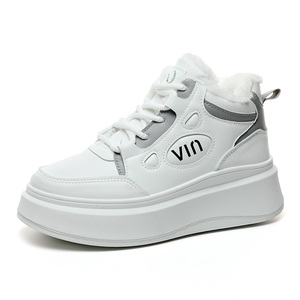 2026 New Winter Warm Cotton Shoes Thick Sole Student Running Shoes with Velvet Elevated Board Shoes - Product Image 2