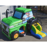 Château Gonflable Hpfburg avec Toboggan, Design Tracteur Agricole