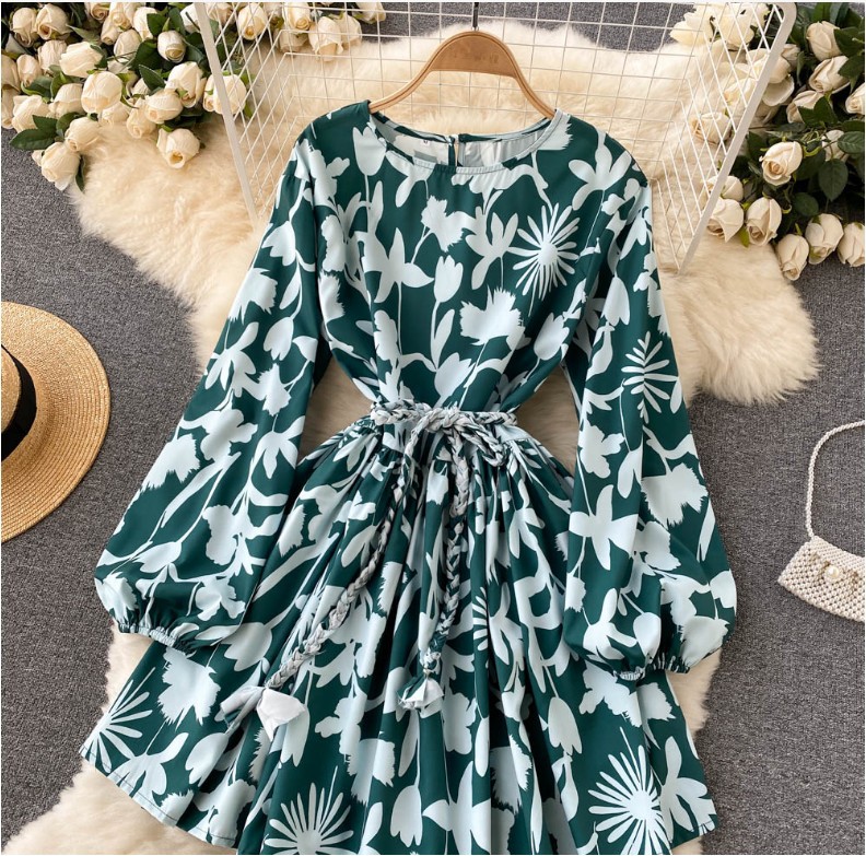 green emerald velvet dress Just A Feeling Emerald Green Floral Brocade Dress, Medium - The Mint Julep Boutique main image 1