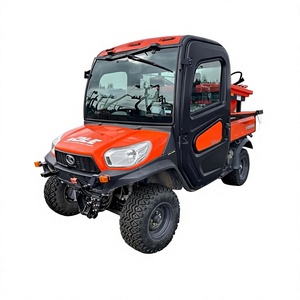Véhicule utilitaire Kubota RTV-X 4x4 certifié EPA avec blocage de différentiel, orange et noir, cage de sécurité, benne arrière - Product Image 2