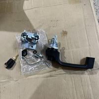 Fournisseur direct d'usine - Serrure de porte latérale Caterpillar 320GC330GC336GC345GC349GC323GC - Serrure de capot moteur - Pièces de machines de construction