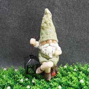Sculpture en résine <span class=keywords><strong>de</strong></span> dessin animé elfe décoration <span class=keywords><strong>de</strong></span> jardin extérieur décorations <span class=keywords><strong>de</strong></span> noël statue gnome figurines avec lanterne <span class=keywords><strong>solaire</strong></span> vente en gros - Product Image 6