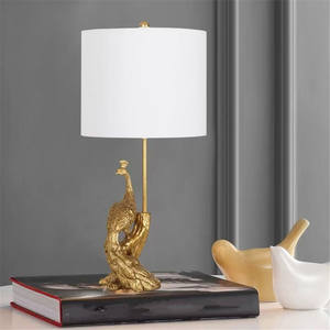 Lámparas de Mesa Modernas con Diseño de Pavo Real para Sala de Estar, Dormitorio, Villa, Cafetería, Hotel, Decoración del Hogar, Lámpara de Escritorio Antigua de Resina para Mesita de Noche - Product Image 1