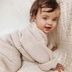 Suéter <span class=keywords><strong>y</strong></span> pantalones personalizados para bebés <span class=keywords><strong>y</strong></span> niños pequeños, conjunto de <span class=keywords><strong>dos</strong></span> piezas de algodón moteado, punto acanalado para bebés, conjunto de punto espolvoreado - Product Image 2