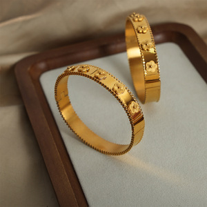 Gelang India bunga mewah berlapis emas gelang perhiasan mode perak wanita grosir gelang