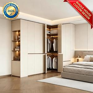 Cabina Armadio Moderna a L Minimalista Color Crema con Zone Aperte e Cassetti, Soluzione di Lusso per Armadio da Camera Matrimoniale - Product Image 1