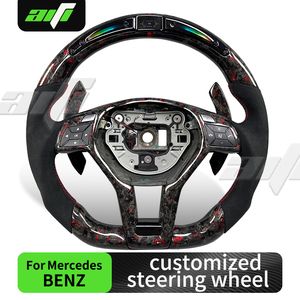 Volant sportif AIFI personnalisé en cuir et fibre de carbone pour Classe C/Classe E avec écran LED de haute qualité - Product Image 2