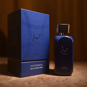 Al Maleky Hiyati Eau De Parfum Spray, Profumo Unisex con Fragranza Legnosa a Lunga Durata - Product Image 2