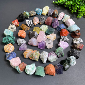 Set di Cristalli Naturali Lucidati per Meditazione Spirituale con Pietre Grezze per Guarigione e Feng Shui - Product Image 6