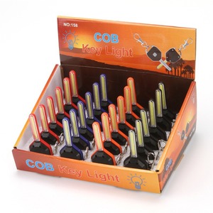 Mini linterna LED con luz de llave, 8x3,2 cm, iluminación de emergencia portátil a prueba de agua para uso en apertura de puertas y acampadas al aire libre - Product Image 2