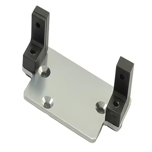 Support de montage de servomoteur usiné par électroérosion à fil CNC en acier de précision à <span class=keywords><strong>prix</strong></span> compétitif, tolérance +/-0,002 mm pour voiture RC - Product Image 3
