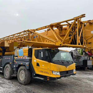 Grue XCT130 d'occasion de 130 tonnes, testée et opérationnelle, prête à l'emploi, excellent rapport qualité-prix, grue d'occasion 100t 130t 160t 200t en promotion - Product Image 1