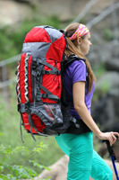 Sac à dos de sport imperméable pour hommes en gros - Capacité 80L, réfléchissant, SOS, respirant, résistant à l'abrasion, pour la randonnée et l'escalade