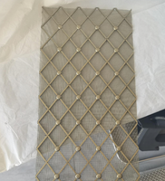 Grille décorative de radiateur en fil d'acier inoxydable à motif diamant de qualité supérieure, insert de ventilation orné, portes d'armoires de luxe