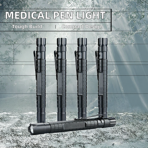 Penna Medica Portatile per Dottori e Infermieri, Torcia Tascabile in Lega di Alluminio, Mini Torcia Riutilizzabile - Product Image 2