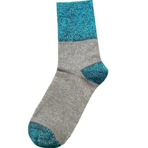 <span class=keywords><strong>Chaussettes</strong></span> mi-mollet en coton pour femme, style coréen tendance, automne-hiver, motif étoilé argenté, avec fils dorés et argentés, couleur assortie - Product Image 5