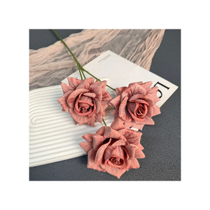 Roses artificielles Jinxi à 3 têtes, fleurs en soie, branche unique, décoration de mariage, décoration d'arche extérieure - Product Image 4