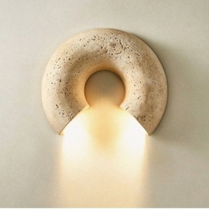 Lámpara de Pared Vintage de Piedra Travertino de 22 cm, Aplique Retro Estilo Wabi Sabi para Dormitorio o Pasillo - Product Image 1