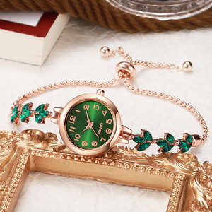 Relojes elegantes para Mujer, pulsera de lujo con diamantes de imitación, reloj de cuarzo, reloj para Mujer y niña, regalo sin caja - Product Image 5